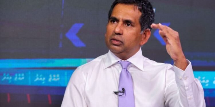 މައިކު އަތުޖެހުމުން ”ދުނިޔެ ރަންވެ“ ހޭބުއްދި ލުހި އަނބިދަރީންނާއި ޢާއިލާތަކުގެ ކަރާމާތަށް އަރައިގަނޭ : ވަޒީރު ސައީދު