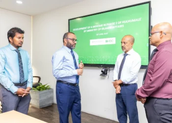 ހިޔާ ޓަވަރު ސަރަޙައްދުގައި ތިން ބުރީގެ މިސްކިތެއް ހުޅުވަނީ