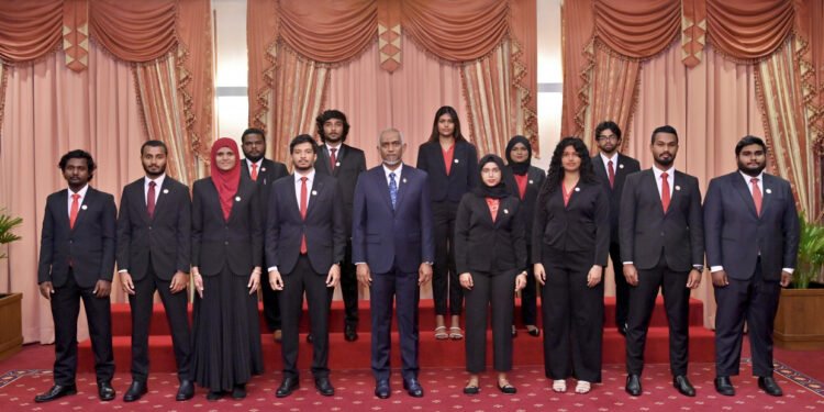 ޕްރެޒިޑެންޝަލް ޔޫތު އެޑްވައިޒަރީ ކައުންސިލް ހަތަރު މެންބަރުން އިސްތިއުފާ ދީފި