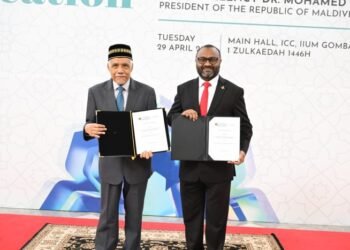 ޒަކާތު ހައުސް އާއި އައިއައި ޔޫ އެމް އާ ދެމެދު މީހުން ބިނާ ކުރުމުގެ ދާއިރާއިން  ފަހުމުނާމާއެއްގައި ސޮއިކޮށްފި  