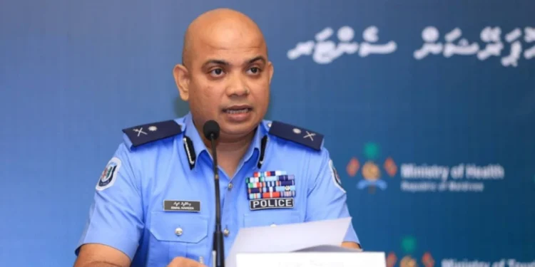 ފަރުހާދު ގެ ބަދަލުގައި ވަގުތީ ސީޕީ އަކަށް ނަވީން