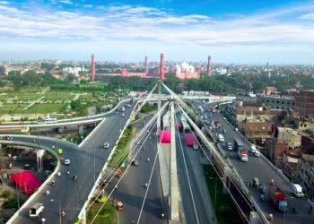 ޕާކިސްތާނުގެ މަސްރަހު އިތުރަށް ގޯސްވާނަމަ ދިވެހިންނަށް އެހީތެރިކަން ފޯރުކޮށްދޭނަން – ޚަރިޖީ ވުޒާރާ