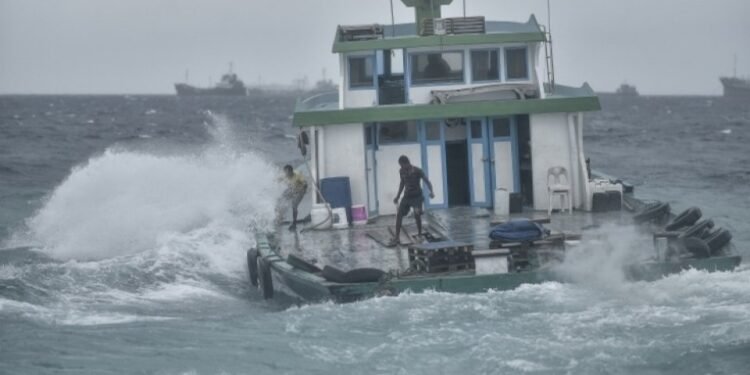 ހުޅަނގު މޫސުން ފެށިއްޖެ – ކުރިއަށް އޮތް 24ގަޑިއިރުވެސް ވިއްސާރަ ކުރާނެ – މޫސުމާ ބެހޭ ޤައުމީ އިދާރާ