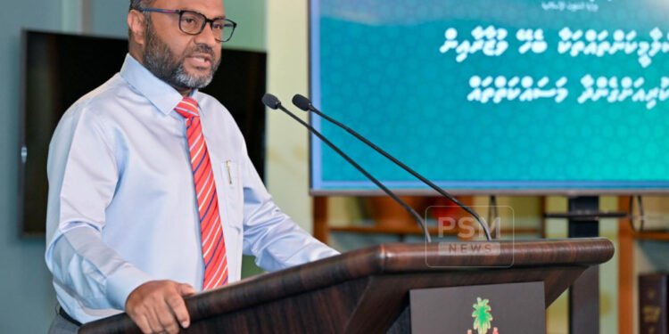 ޑރ. ޝަހީމް އަދާލަތު ޕާޓީއަށް ސޮއިކުރައްވައިފި