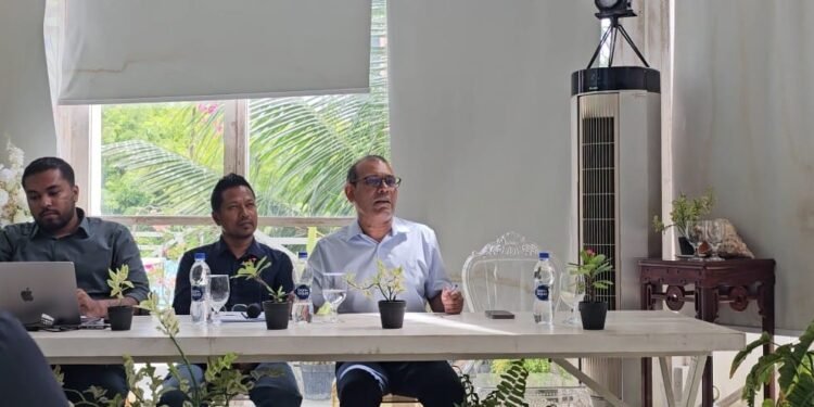 އެމްޑީޕީ އާ ގުޅެން ދަ ޑިމޮކްރެޓްސް އިން ނިންމައިފި