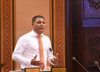 ރައީސް ޑރ.މުޢިއްޒަށް ރައްޔިތުން ރަނގަޅު މެސެޖެއް ދޭންޖެހޭ ހާލަތަށް ގައުމު އެދި ގޮވަމުން ދަނީ: މެމްބަރު އައްބާސް