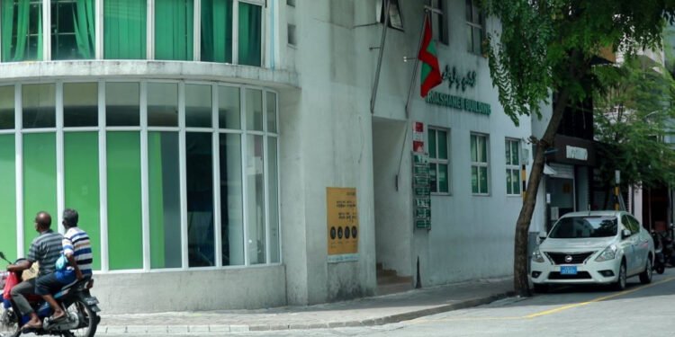 ނަފްސާނީ ގޮތުން އެހީތެރިވާ ހެލްޕު ލައިންނުން މިއަހަރުގެ މިހާތަނަށް ފަސްހާސް މީހުންނަށް ޚިދުމަތްދީފި