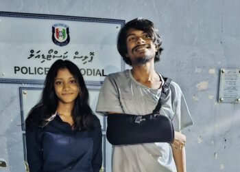 ޒުވާނުންތަކެއް ސިޔާސީނުވެ ކުރިއަށް ގެންދިޔަ ”ވެއްޓިދާނެ“ މުޒާހަރާގައި ބައިވެރިވި ދެ ޒުވާނަކަށް ދައުވާއުފުލައިފި