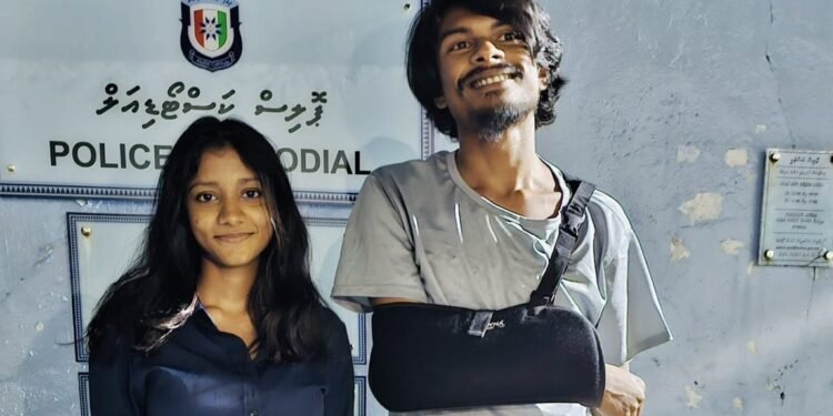 ޒުވާނުންތަކެއް ސިޔާސީނުވެ ކުރިއަށް ގެންދިޔަ ”ވެއްޓިދާނެ“ މުޒާހަރާގައި ބައިވެރިވި ދެ ޒުވާނަކަށް ދައުވާއުފުލައިފި