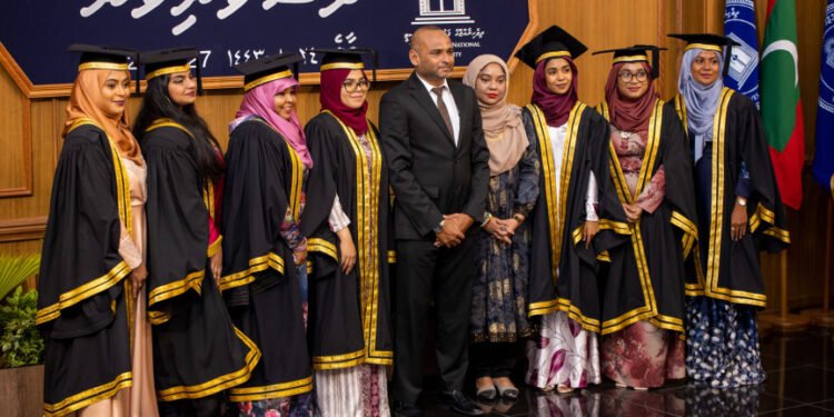 މަތީ ތަޢުލީމު ޙާސިލުކުރުމަށް 344މިލިއަނަށްވުރެ ގިނަ ރުފިޔާ ޚަރަދުކޮށްފި