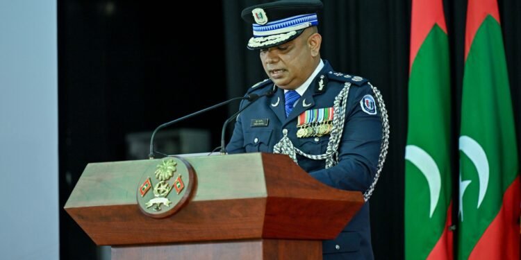 ފުލުހުންގެ ކޮންމެ ޔުނީފޯމަކުން ދައްކުވައިދެނީ ޤައުމަށް ކުރެވޭ އިޚްލާޞްތެރި ޚިދުމަތެއް – ސީޕީ އިސްމާޢީލް ނަވީން