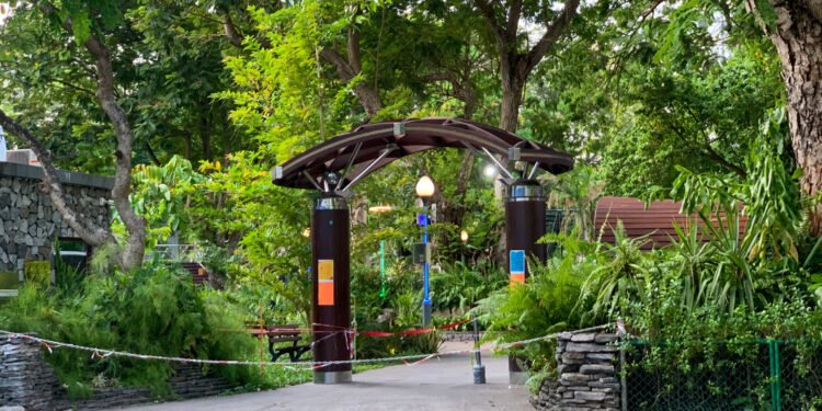 ގަލޮޅުގައި ތަރައްޤީ ކުރާ ޕާކިން ޒޯނާއި މައިޒާންގެ 60 އިންސައްތަ މަސައްކަތް ނިމިއްޖެ