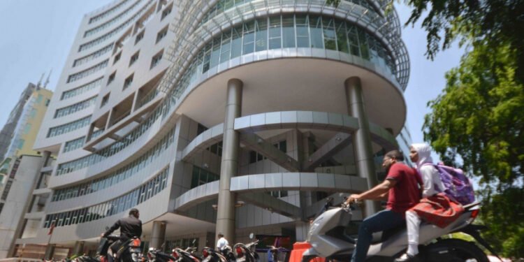 ސިވިލް ސަރވިސް ކޮމިޝަނުގެ މެމްބަރު ކަމަށް ކުރިމަތިލުމުގެ ފުރުޞަތު ހުޅުވާލައިފި