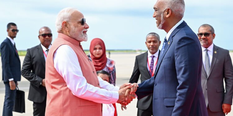 ރައީސުލްޖުމުހޫރިއްޔާގެ ދަޢުވަތަކަށް އިންޑިއާގެ ބޮޑު ވަޒީރު ނަރެންދުރަ މޯދީ ރާއްޖެ ވަޑައިގެންފި