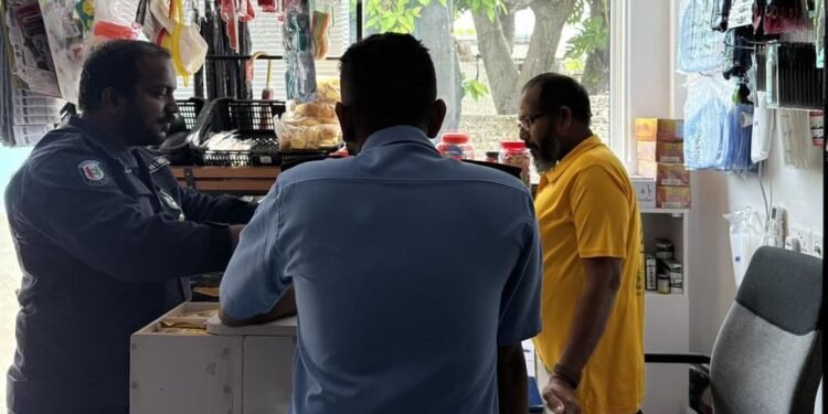 ޅ.ކުރެންދޫގެ ވިޔަފާރިވެރިންނަށް މަޢުލޫމާތު ދިނުމުގެ ޕްރޮގްރާމެއް ކުރިއަށް ގެންގޮސްފި