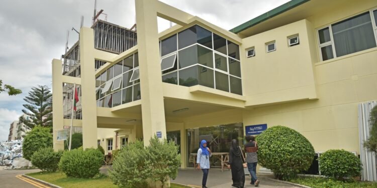 ”އެމް ސީ ޖީ އެޗް އޮޕްޓިކަލްސް ހުޅުމާލެ“ ހުޅުވައިފި