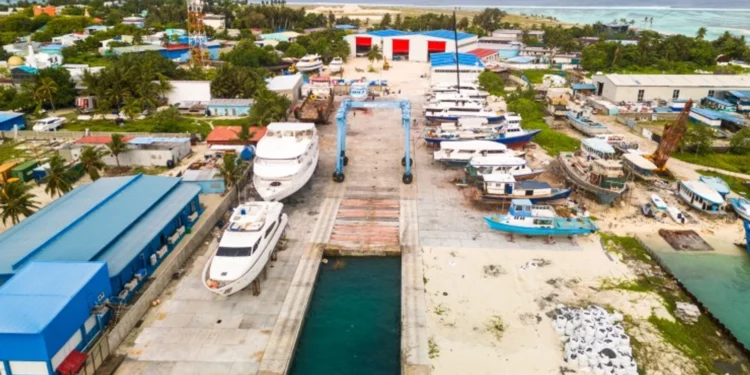 ދިވެހިރާއްޖޭގެ ކަނޑުގެއުޅަނދުފަހަރު ޑްރައި ޑޮކް ކުރުމުގެ އުސޫލުތައް އާއްމުކޮށްފި