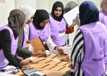 ލޯކަލް ކައުންސިލް އިންތިޚާބުގެ މަސަކަތަށް މުއައްޒަފުން ނެގުމަށް ކުރިއަށް ގެންދާ ވޯކް-އިންޓަރވިއުއަށް 100އަށް ވުރެ ގިނަ މީހުން