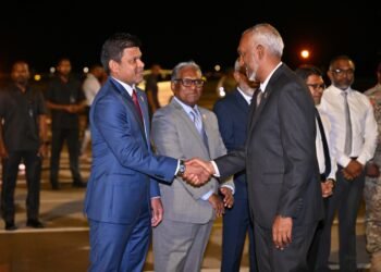 ޗައިނާގެ ރައީސްގެ ދައުވަތަކަށް ރައީސުލްޖުމުހޫރިއްޔާ ޗައިނާއަށް ފުރާވަޑައިގެންފި