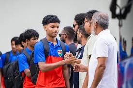 17އަހަރުން ދަށުގެ ފުޓްބޯޅަ ޓީމު ސްރީލަންކާއަށް ހިނގައްޖެ