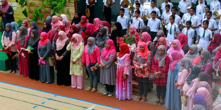 ދިވެހި، އިސްލާމް މާއްދާއިން ޓީޗިން ހަދާ ފަރާތްތަކަށް ސްޓައިޕެންޑް ދިނުމަށް ހުޅުވާލައިފި