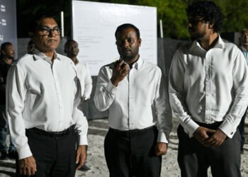 އައްޑޫ ލިންކް ރޯޑާއި ހައިވޭ އަލުން ހެދުމުގެ މަޝްރޫއު އިފުތިތާހުކޮށްފި