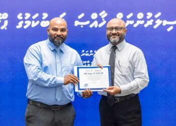 ޚަތީބުކަމުގެ ސަނަދު 36 ކައުންސިލަރަކަށް