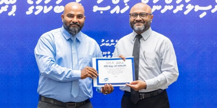 ޚަތީބުކަމުގެ ސަނަދު 36 ކައުންސިލަރަކަށް