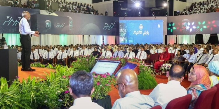 ގޭންގާއި ޑްރަގާއި ބިދޭސީންގެ މައްސަލަ ހައްލުކުރާނަން: ރައީސް