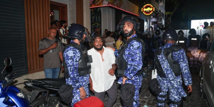 އެމްޑީޕީ މުޒާހަރާއިން ނެގި މީހުންނަށް ދައުވާ ނުކުރަން ނިންމައިފި