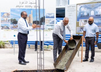 ރޯދައިގެ ކުރިން އަލަށް 15 މިސްކިތެއް ހުޅުވާނެ: ރައީސް