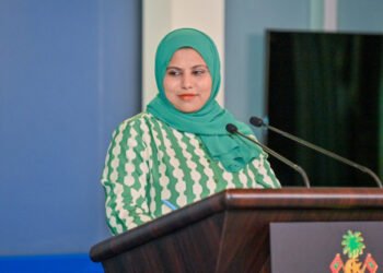 ހަ ގަޑިއިރު ތެރޭގައި ފުވައްމުލަކުގެ ފެނުގެ މައްސަލަ ހައްލުވާނެ