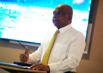 ހަރުދަނާ ޑިމޮކްރަސީއަކަށް މުހިއްމީ އިންތިޚާބު އެކަންޏެއް ނޫން، ހަރުދަނާ މުއައްސަސާތަކެއް ވެސް ބޭނުން: ޝާހިދު