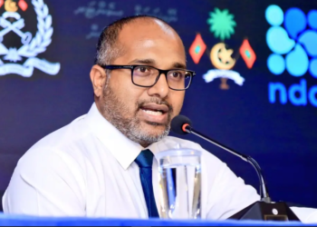 ސިޔާސީ ގޮތުން ގެއްލުންތަކެއް ވީނަމަވެސް ސިޔާސަތުތައް ތަންފީޒު ކުރުމުގަ ރައީސް ފަސްޖެހިވަޑައި ނުގަންނަވާނެ: އިހުސާން