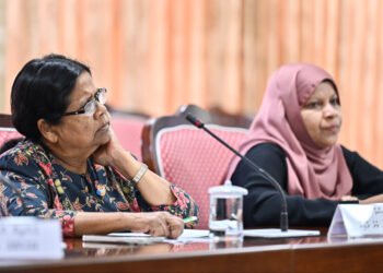 އަސްމާ މުގައްރިރުކަން ކުރެއްވި ކޮމިޓީން ވަކިކޮށްފި