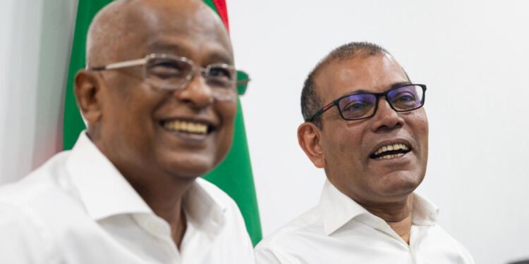 ނަޝީދާއި އިބޫ މާޒީ ހަނދާން ނައްތާލުމަށް ފަހު އެކުގައި މަސައްކަތް ކުރައްވަން ތައްޔާރުވެއްޖެ