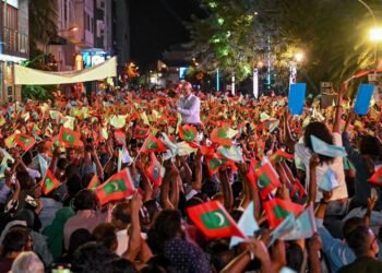 ޕީއެންސީގެ މެމްބަރުންގެ އަދަދު 70،000 އިން މައްޗަށް