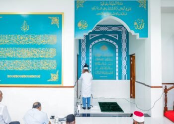 މަރަދޫގައި 500 މީހުންގެ ޖާގައިގެ މިސްކިތެއް ހުޅުވައިފި