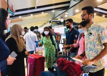 ނަރުހުންނާއި ޓީޗަރުން ފަދަ ވަޒީފާތަކަށް ބިދޭސީން ގެނައުން ހުއްޓުވަނީ