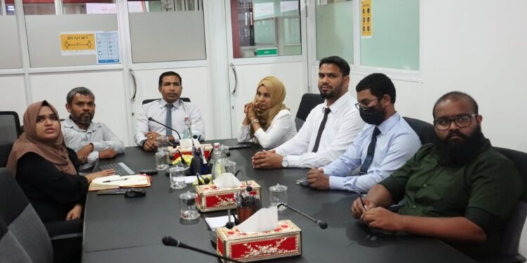 މީޑިއާތަަކަށް ދޭ މާލީ އެހީ އަށް އެދެން ހުޅުވާލައިފި