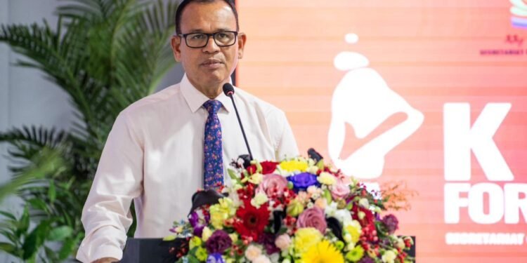 ލާމަރުކަޒީ ނިޒާމަކީ ގާނޫނުއަސާސީން ލިބުނު އެންމެ ބޮޑު ހަދިޔާ: މިނިސްޓަރ ޝަރީފް