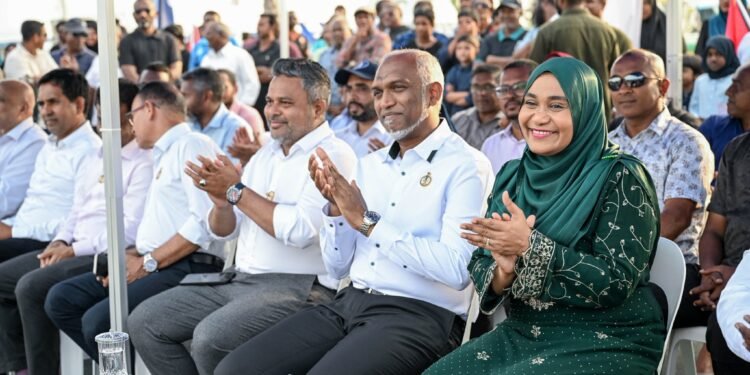 މަސްވެރިން ފާޅުކުރާ ހިޔާލްތަކަކީ ބޭކާރު ހިޔާލެއް ނޫން: ރައީސް