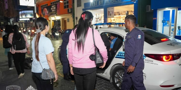 އިތުރު 4 މަސާޖް ޕާލާއަކުން 5 މީހަކު އަތުލައިގެންފި