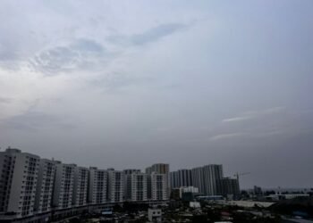 މާލެ ސަރަހައްދަށް ނުރައްކާތެރި މިންވަރަކަށް ވައި ނުސާފުވެ، އޮރެންޖު އެލާޓް ނެރެފި