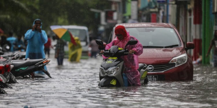 ފެންބޮޑުވާނެ ކަމަށް ލަފާކޮށް ސަމާލުވާން އެދިއްޖެ