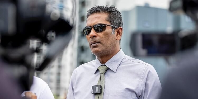 ލިޔެކިޔުންތަކެއް ނައްތާލިކަމަށް ބުނާ މައްސަލައިގައި ފަޒުލްއަށް ދައުވާ ނުކުރަން ނިންމައިފި