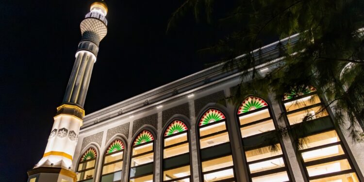 ފޭސް ދޭއްގެ އައު މިސްކިތް ރަސްމީކޮށް ހުޅުވައިފި