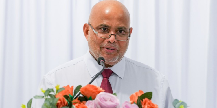 ޚާލިދާގެ ޖަނާޒާގައި ރައީސްގެ މަންދޫބެއްގެ ގޮތުގައި ހައިދަރު