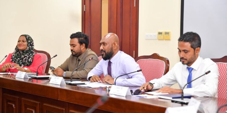 ކައުންސިލް އިންތިހާބާ ދިމާކޮށް ކޮރަޕްޝަންގެ އަމަލެއް ހިންގާނަމަ ރިޕޯޓްކުރުމަށް އޭސީސީން އިލްތިމާސްކޮށްފި