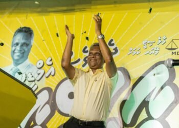 ބޮޑު ތަފާތަކުން މާލޭގެ މޭޔަރު ކަމުގެ އެމްޑީޕީ ޓިކެޓް އާދަމް އާޒިމް ކަށަވަރުކޮށްފި